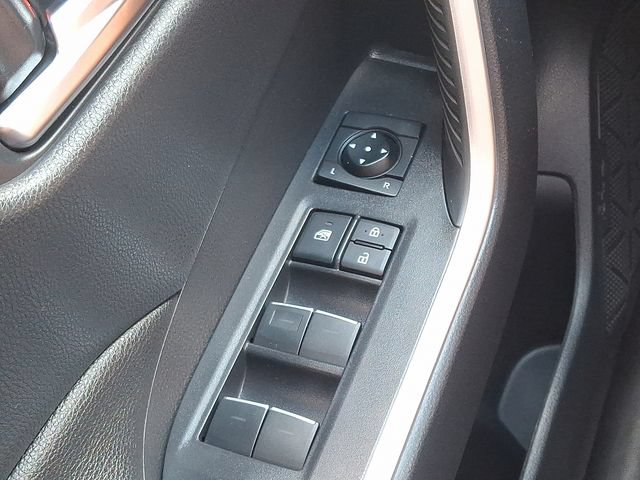 Used 2022 Toyota RAV4 XLE Premium AWD/4WD image 24