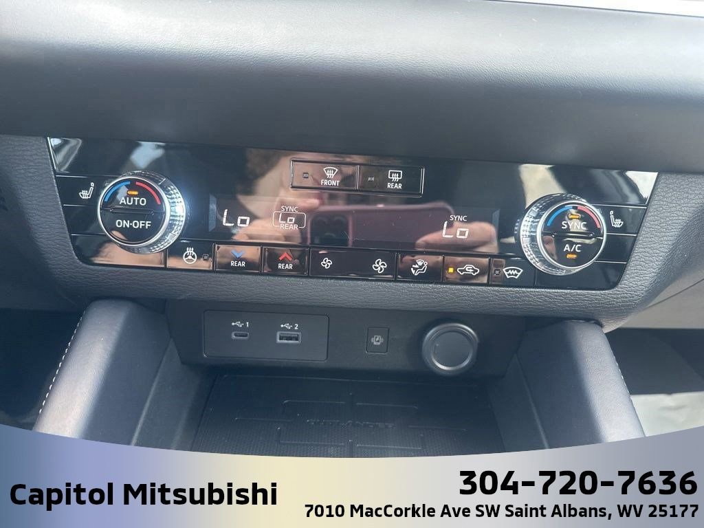 New 2025 Mitsubishi Outlander SEL Black Edition image 29