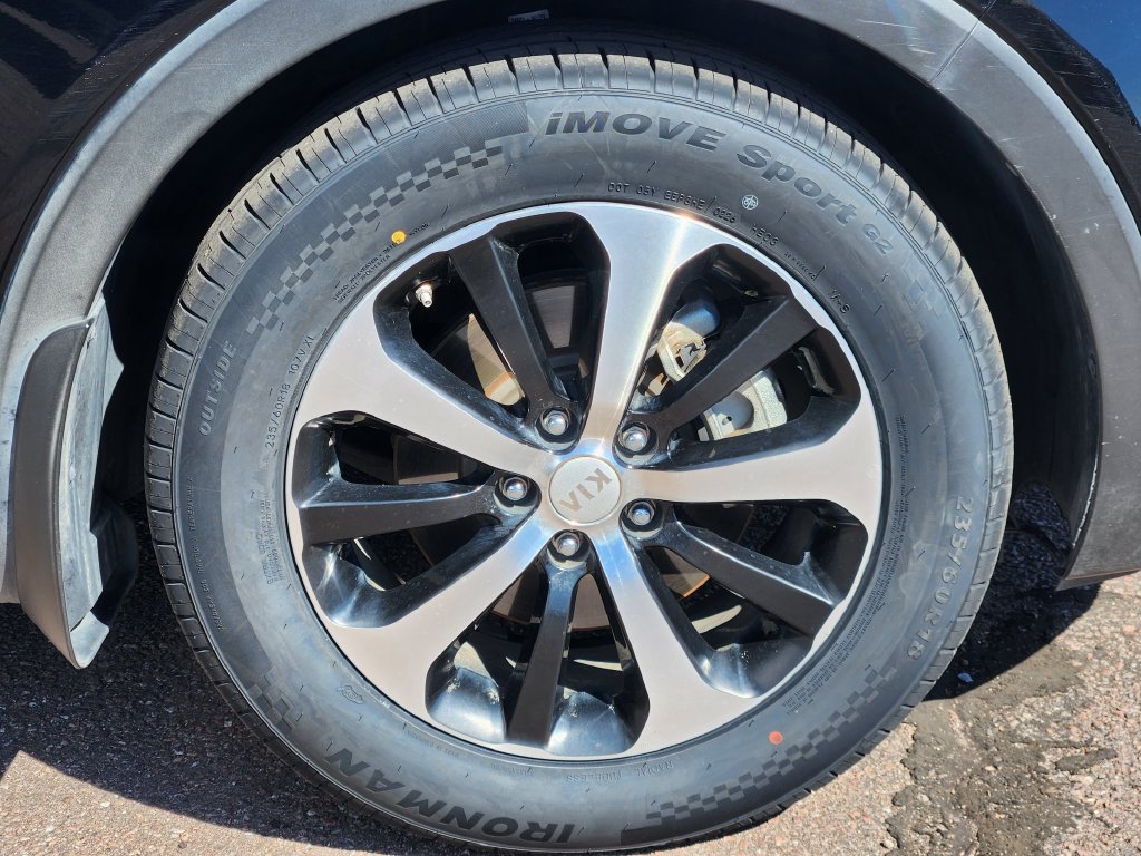 Used 2018 Kia Sorento EX AWD/4WD image 30