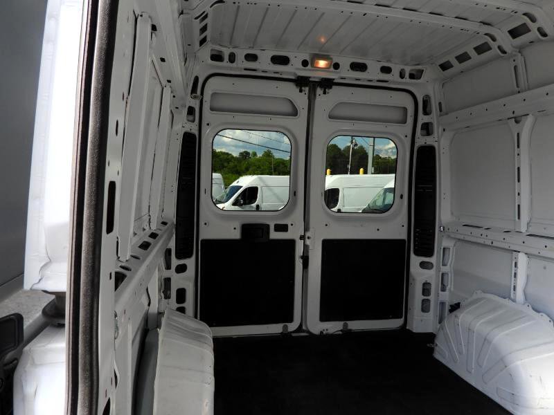 Used 2023 RAM ProMaster 2500 image 36