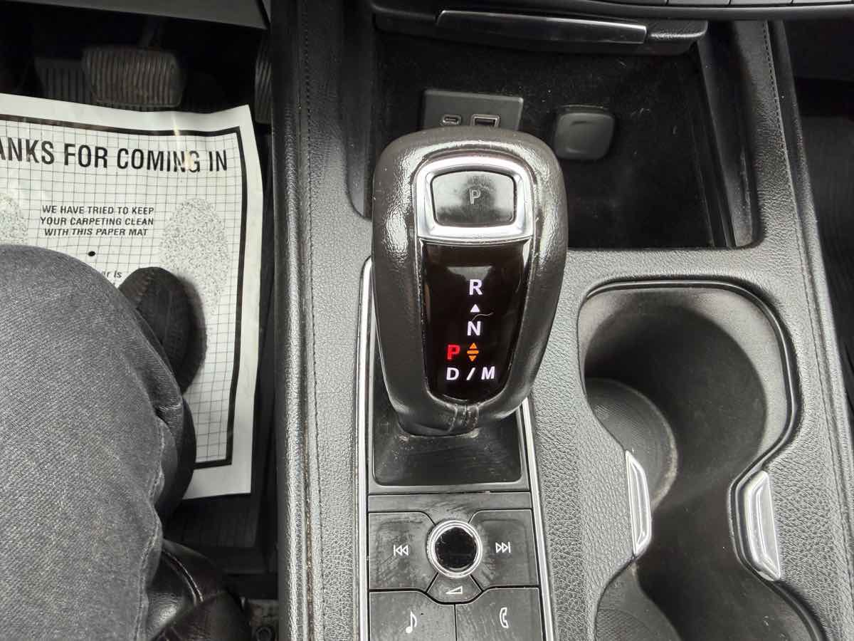 Used 2019 Cadillac XT4 Premium Luxury image 39