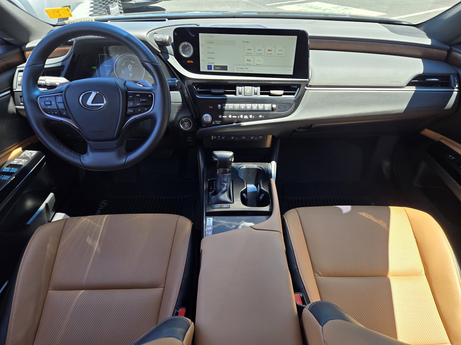Certified 2024 Lexus ES 300h w/ Premium Package FWD image 14