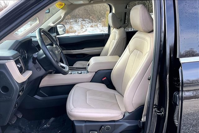 Used 2024 Ford Expedition Max Limited image 25