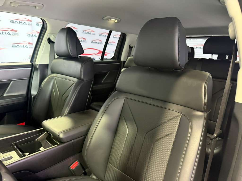 Used 2026 Hyundai Santa Fe SEL image 33