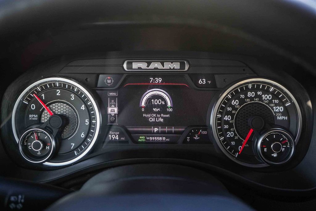 Used 2025 RAM 1500 Laramie image 23