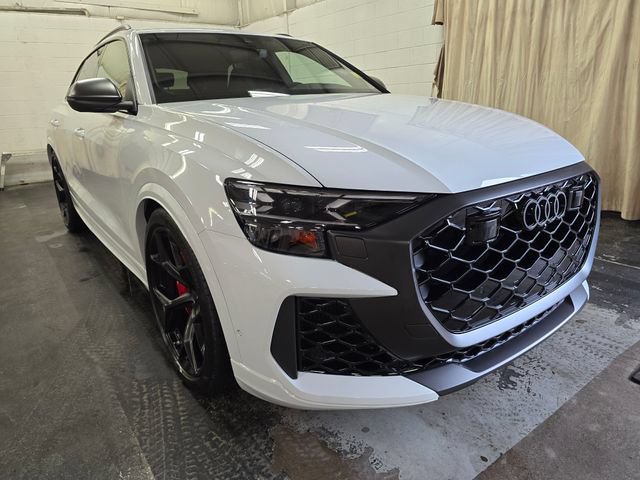 New 2026 Audi RS Q8 performance AWD/4WD video 3