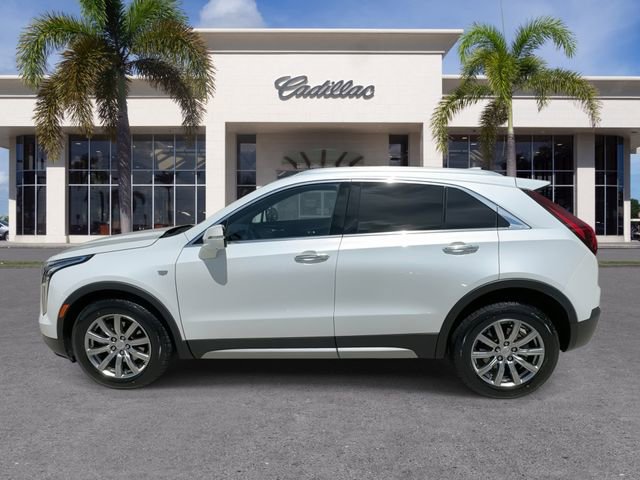 Certified 2022 Cadillac XT4 Premium Luxury w/ Enhanced Visibility Package image 8