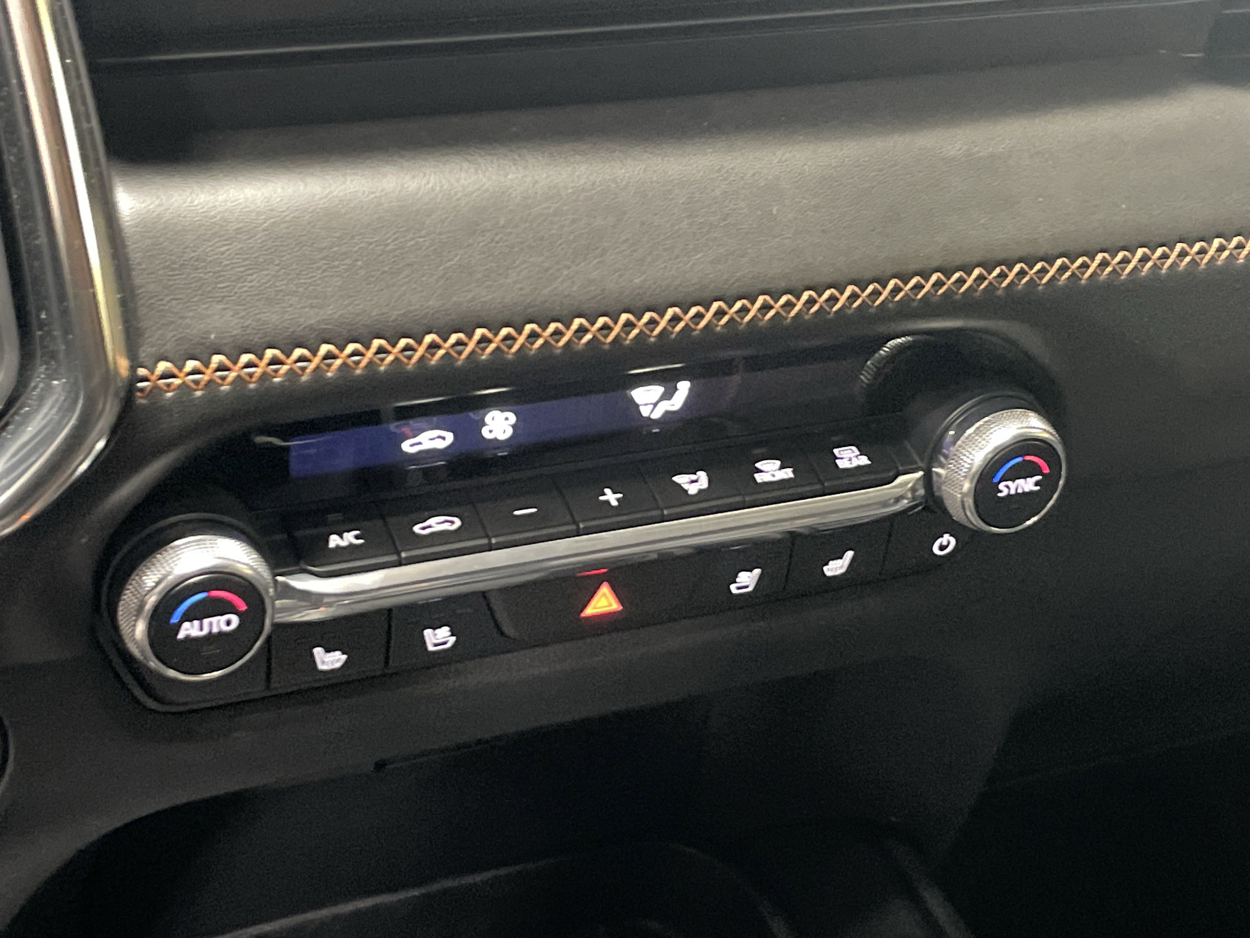 Used 2025 MAZDA CX-50 2.5 Hybrid w/ Weather Package image 24