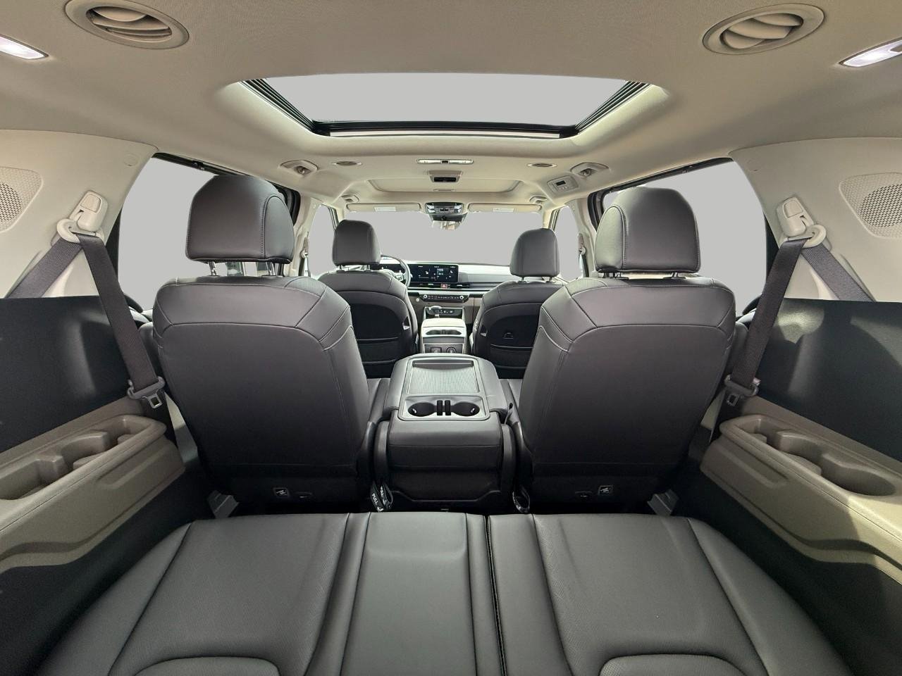 Certified 2026 Kia Carnival SX image 28