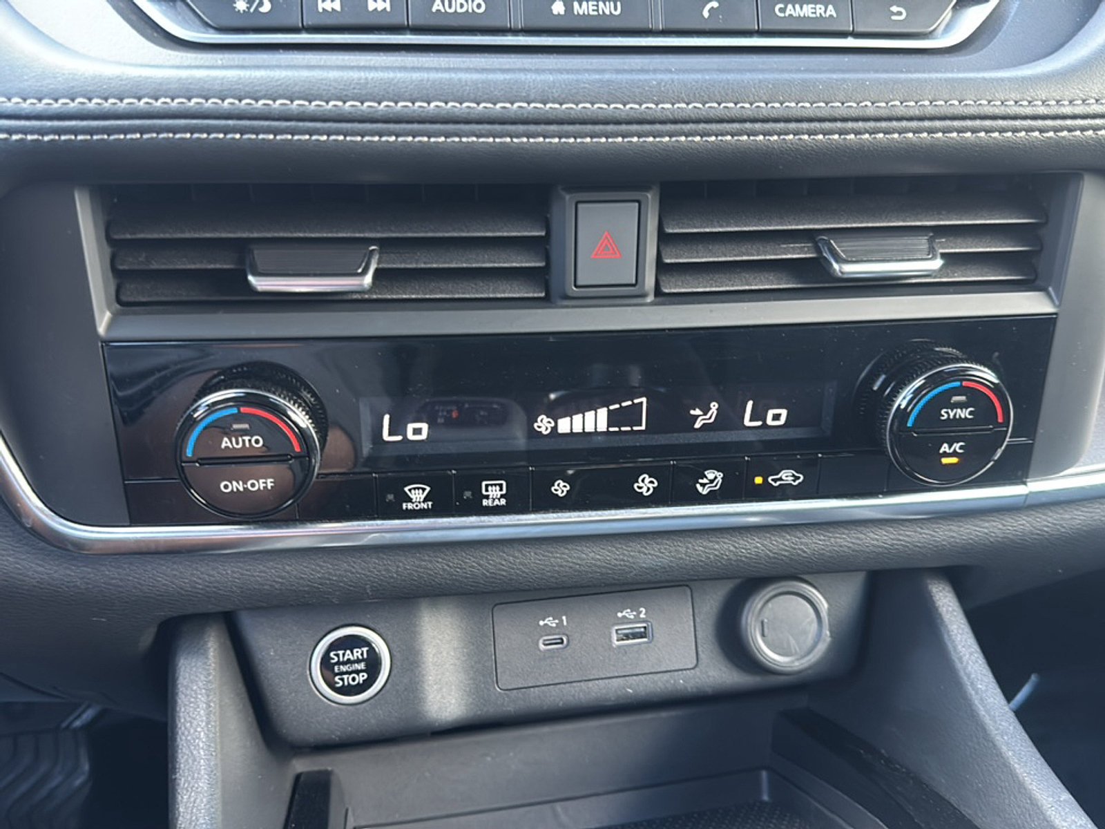 Used 2023 Nissan Rogue SV AWD/4WD image 33