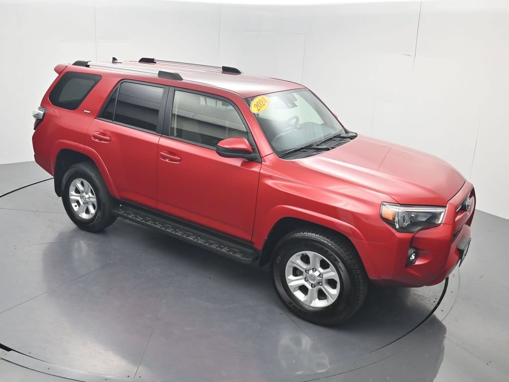 Used 2024 Toyota 4Runner SR5 AWD/4WD image 54