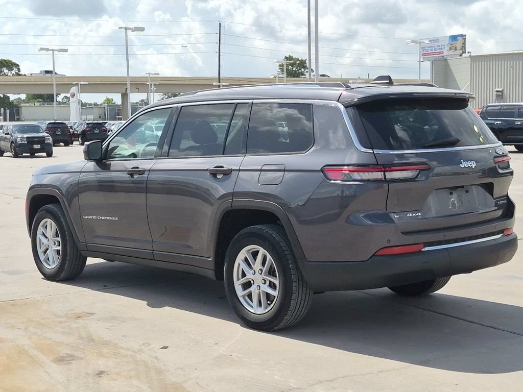 Used 2023 Jeep Grand Cherokee L Laredo AWD/4WD image 4