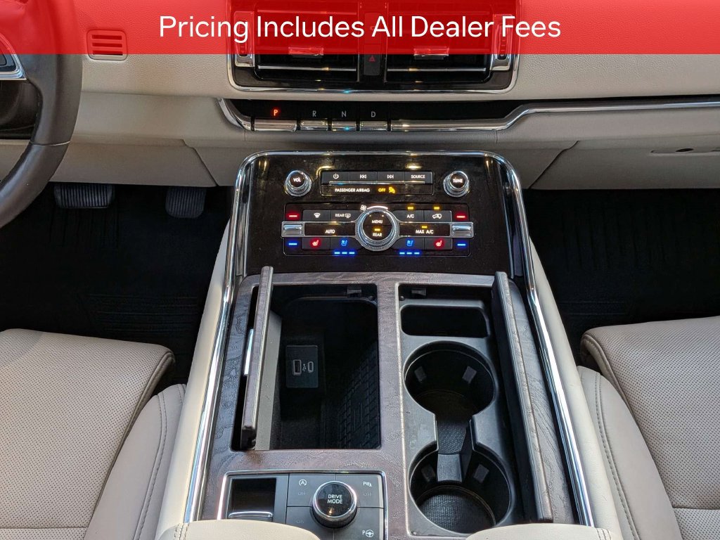 Used 2021 Lincoln Navigator L Reserve w/ Luxury Package AWD/4WD image 20