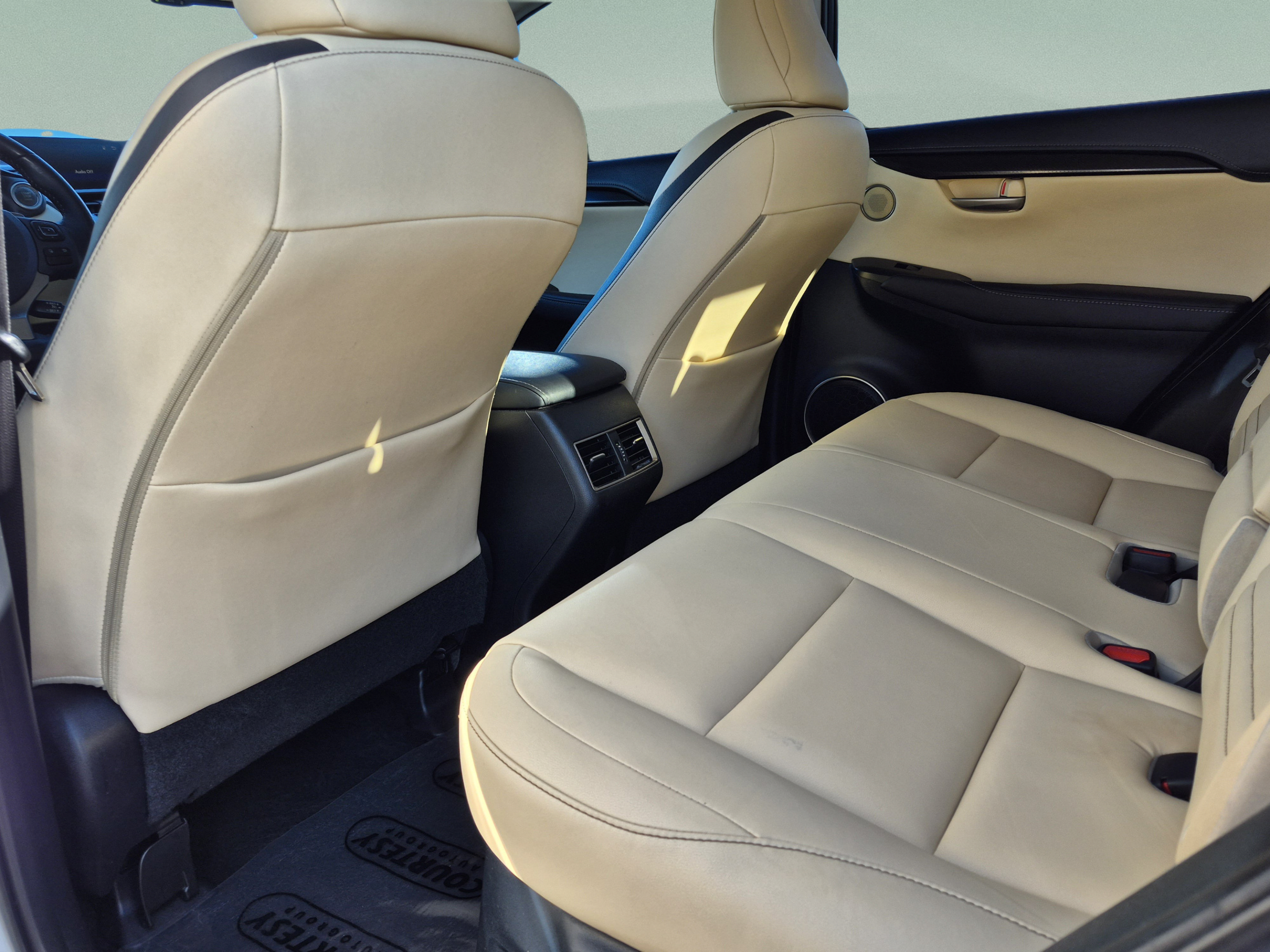 Used 2017 Lexus NX 200t FWD image 16