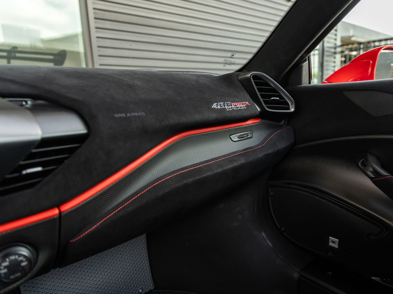 Used 2020 Ferrari 488 Pista Spider RWD image 52