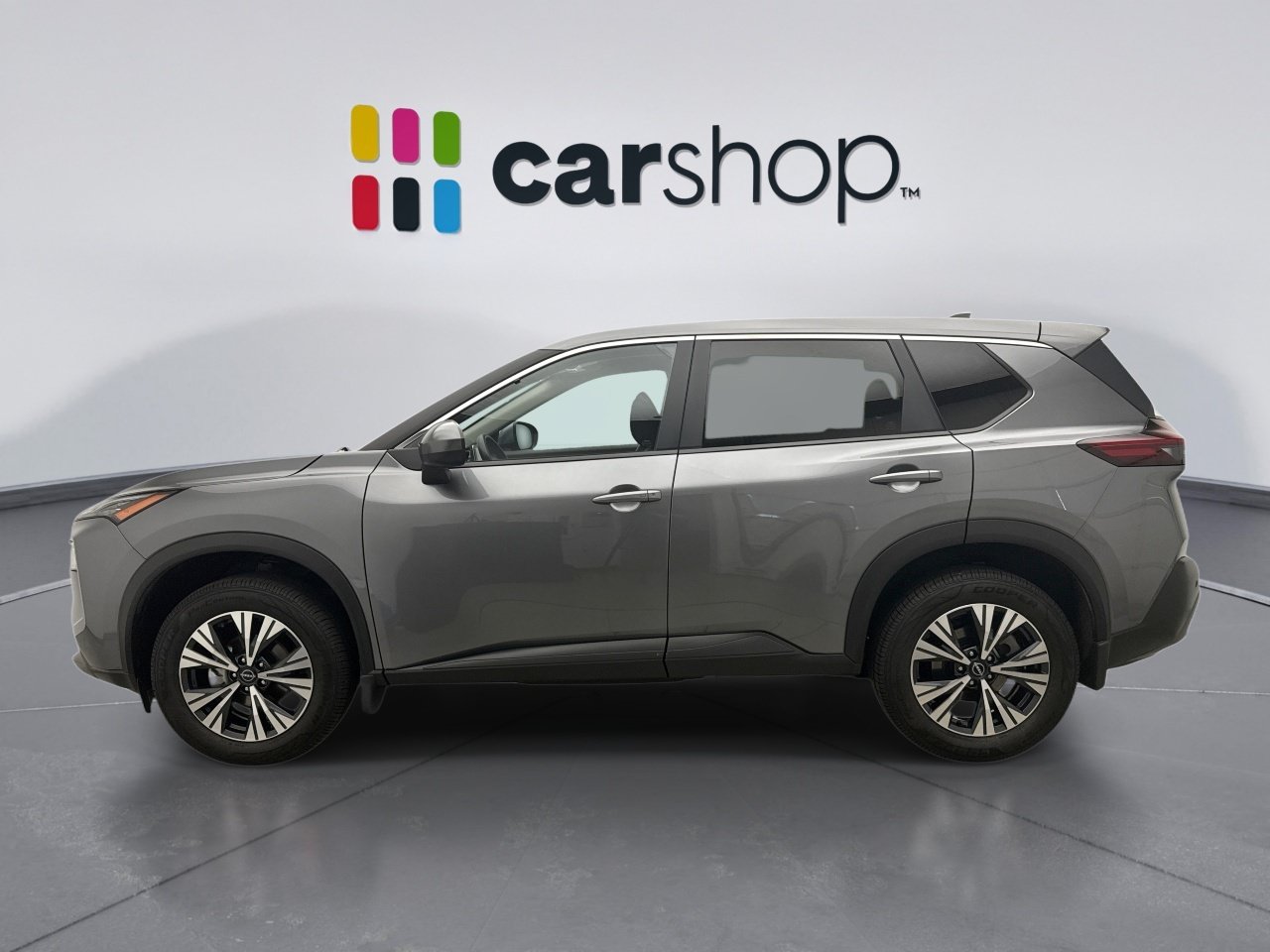 Used 2023 Nissan Rogue SV AWD/4WD image 2