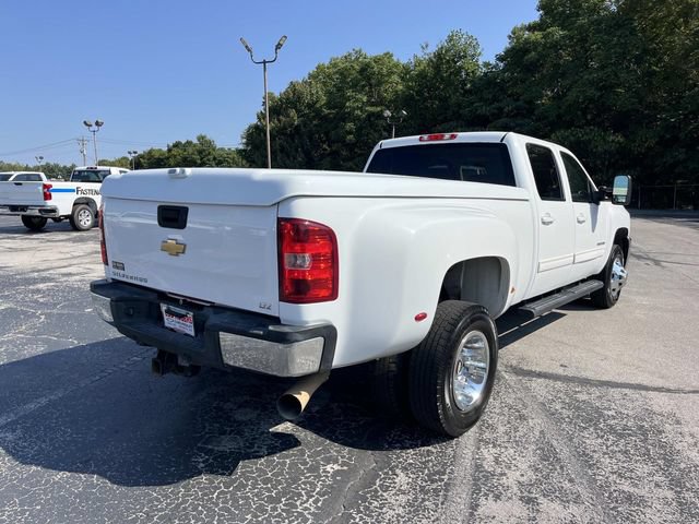 Used 2011 Chevrolet Silverado 3500 LTZ w/ LTZ Plus Package AWD/4WD image 3