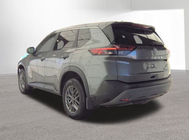 Used 2023 Nissan Rogue S image 3