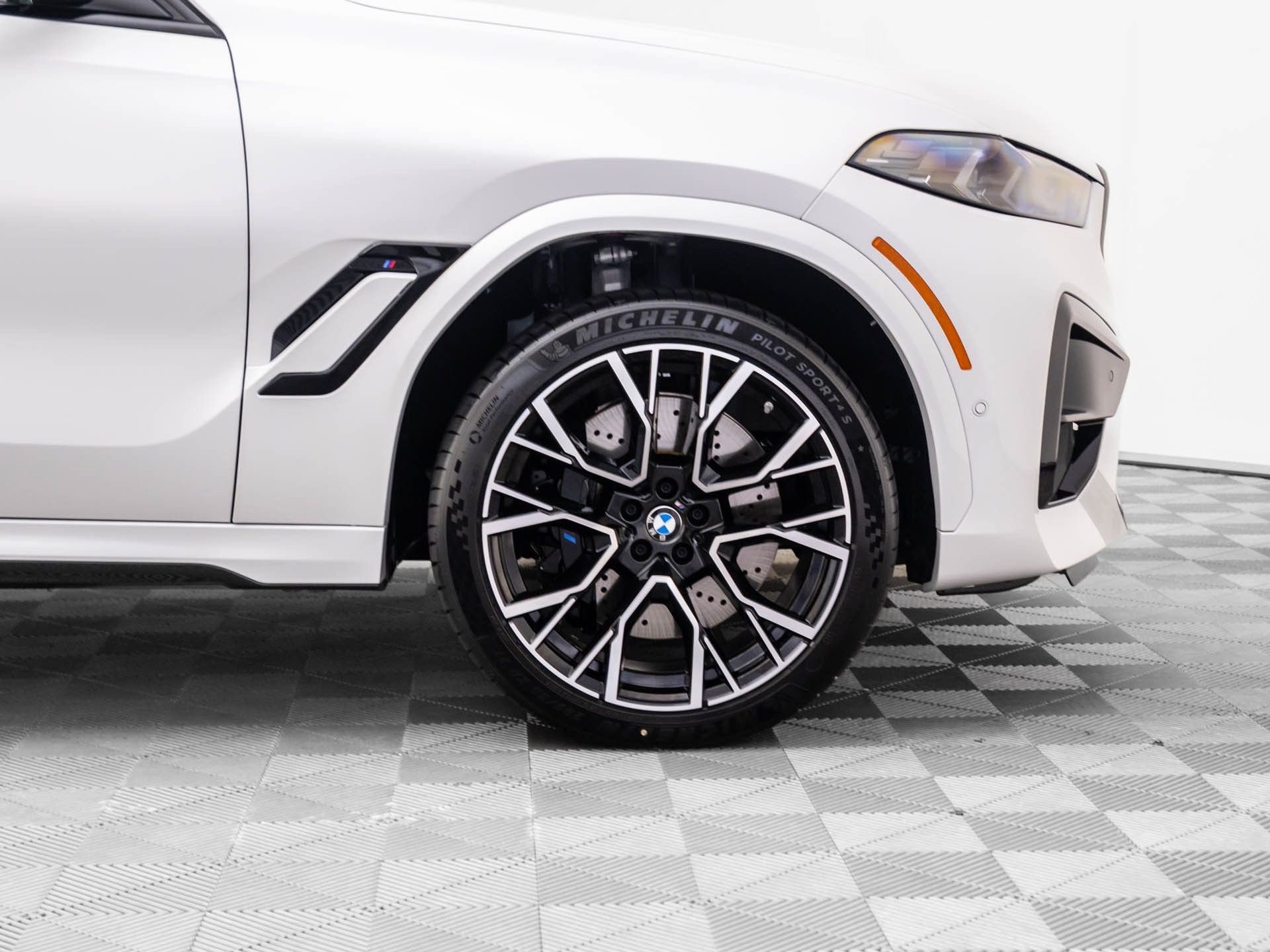 New 2026 BMW X6 M Competition w/ Executive Package image 38