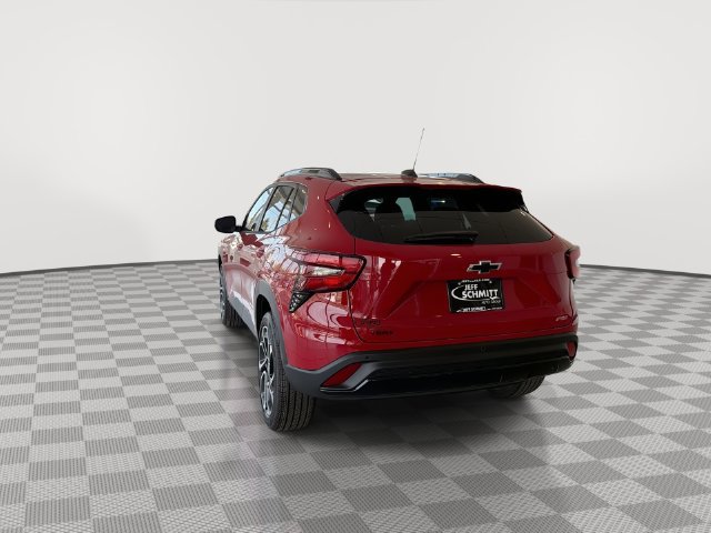 New 2026 Chevrolet Trax RS w/ Driver Confidence Package FWD image 8