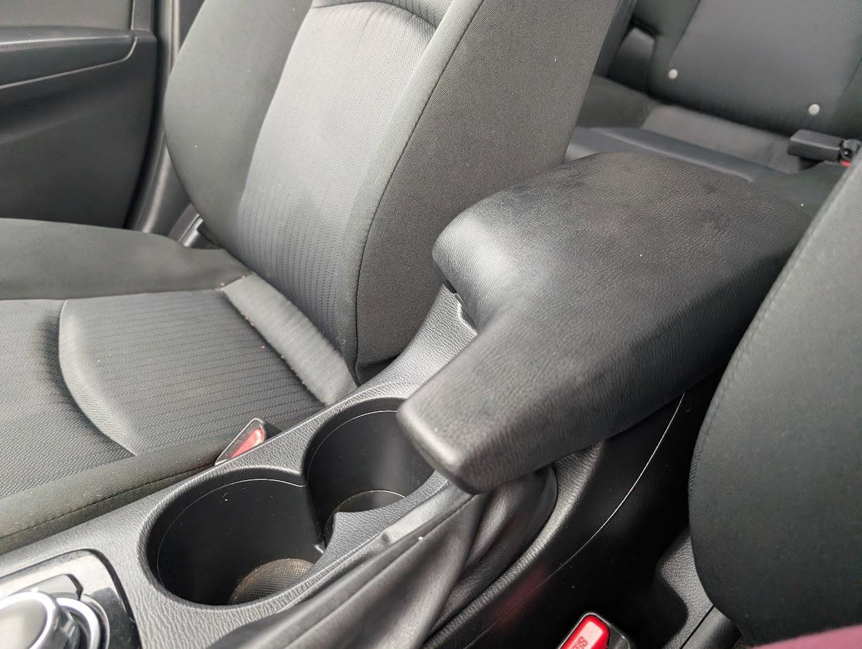 Used 2015 MAZDA MAZDA3 i Sport image 22