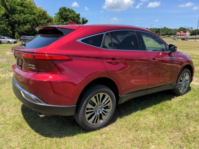 Used 2021 Toyota Venza Limited image 4