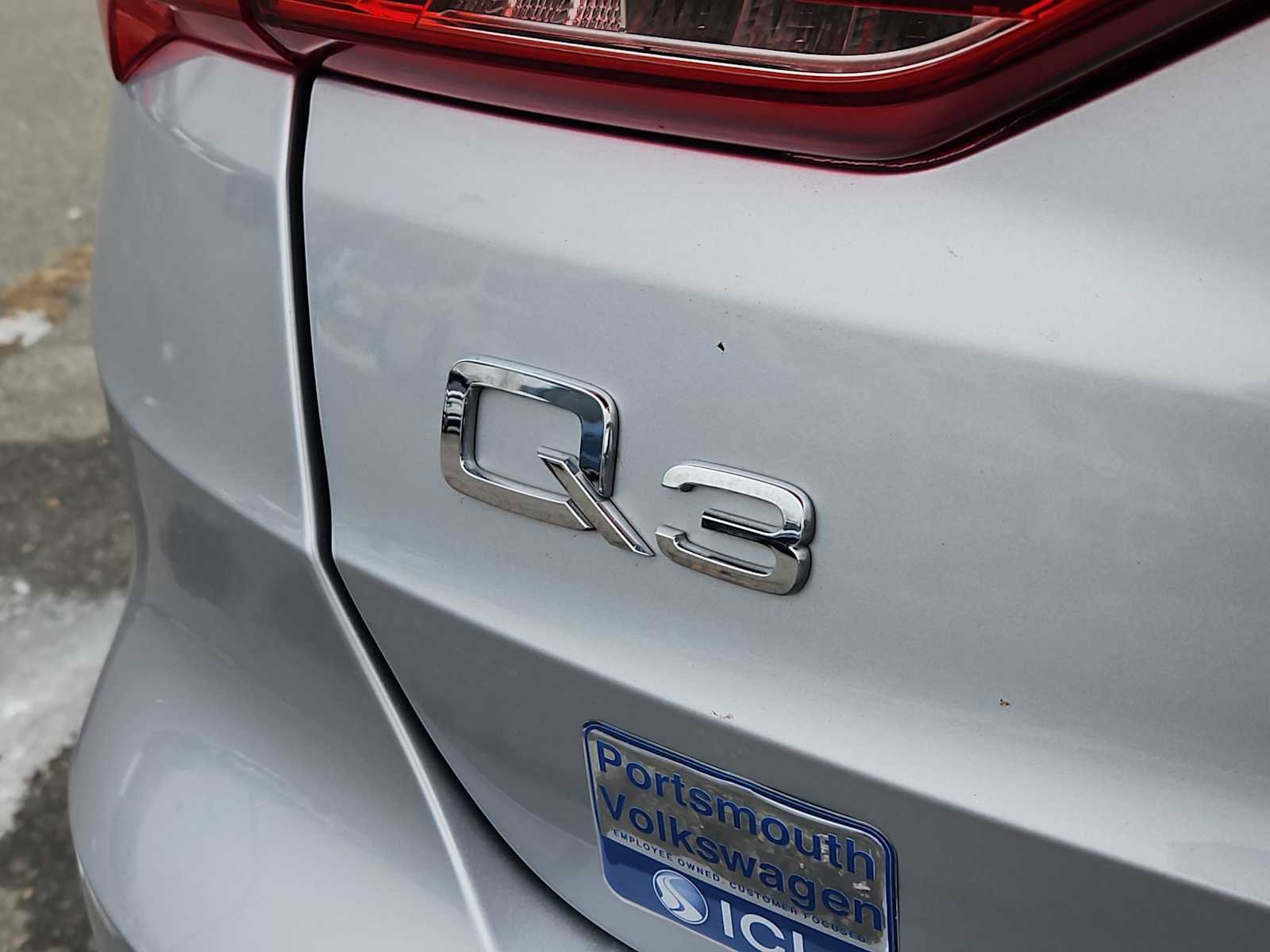 Used 2020 Audi Q3 2.0T Premium w/ Convenience Package image 12