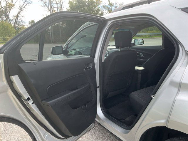 Used 2016 Chevrolet Equinox LT w/ Convenience Package FWD image 16