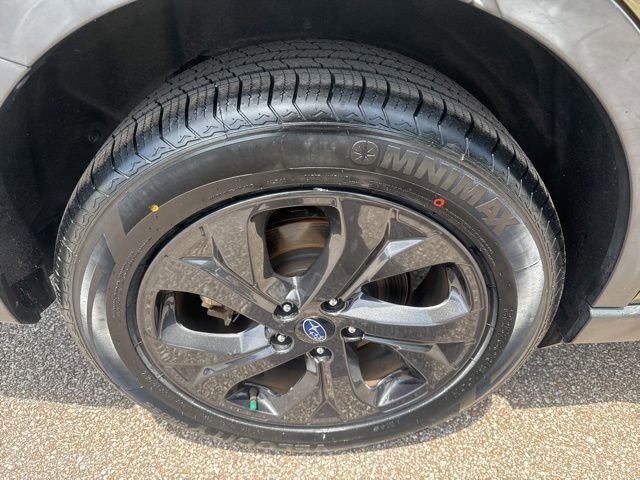 Used 2020 Subaru Outback Onyx Edition XT AWD/4WD image 14