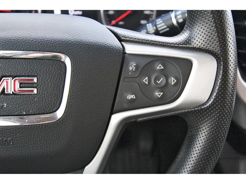 Used 2023 GMC Acadia SLE w/ Driver Convenience Package FWD image 14
