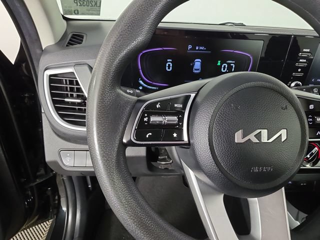 Used 2024 Kia Seltos LX AWD/4WD image 27