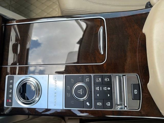 Used 2017 Land Rover Range Rover HSE AWD/4WD image 7