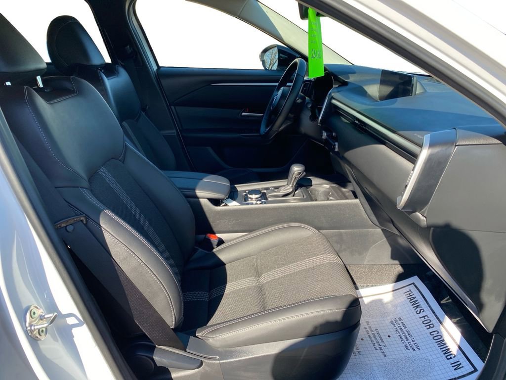 Used 2025 MAZDA CX-50 AWD 2.5 S w/ Select Package image 17