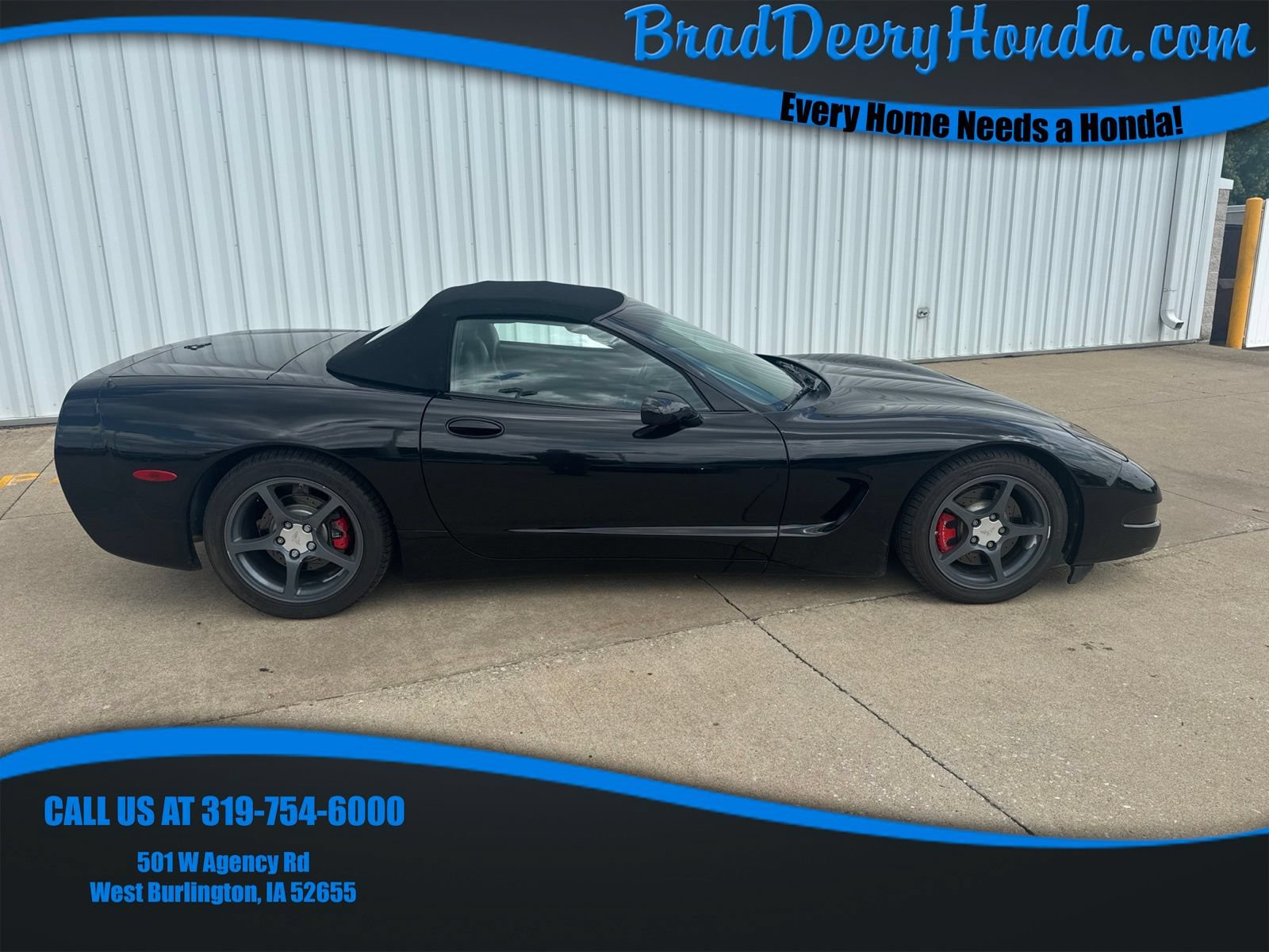 Used 2001 Chevrolet Corvette Convertible w/ Preferred Equipment Group2