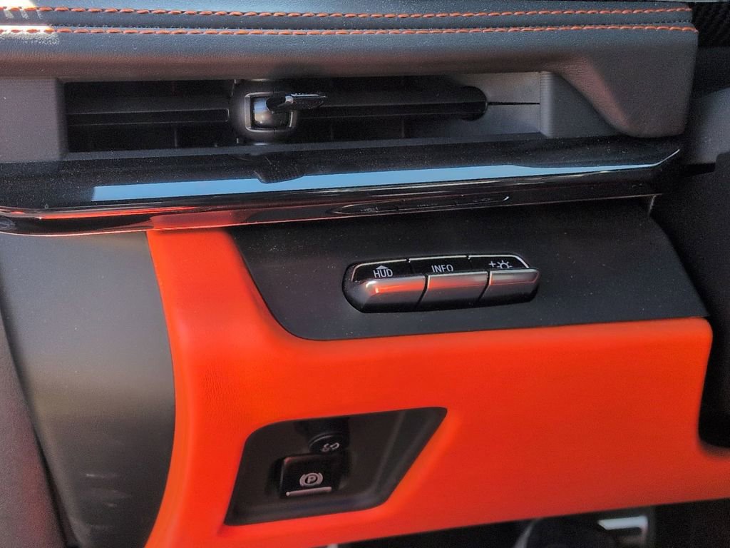 Used 2025 Chevrolet Corvette E-Ray w/ Stealth Interior Trim Package AWD/4WD image 19