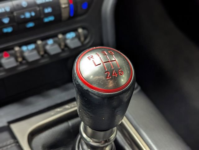 Used 2019 Ford Mustang Shelby GT350 w/ Technology Package RWD image 14