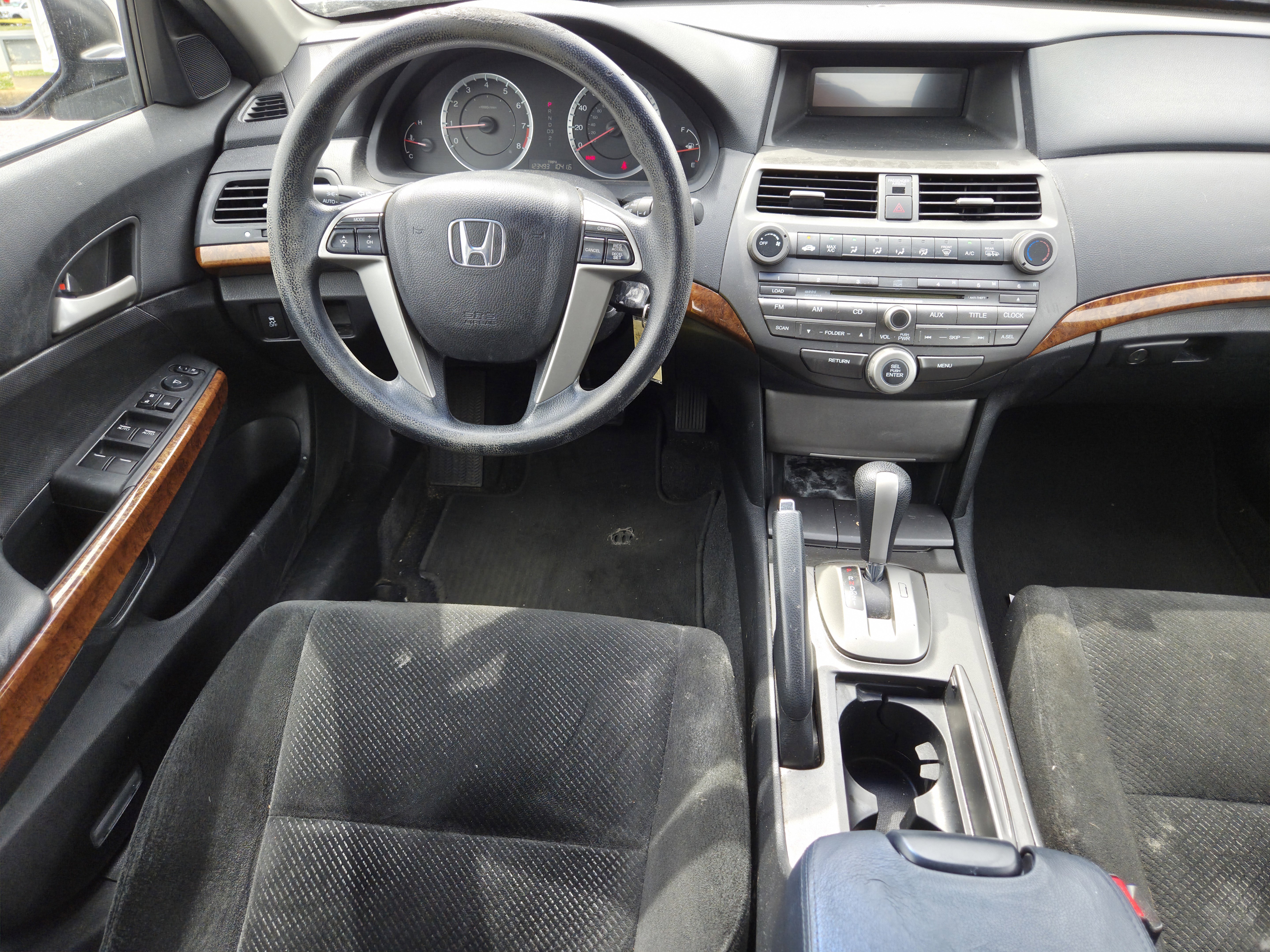 Used 2011 Honda Accord EX image 7