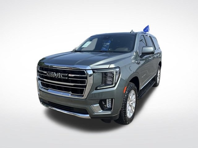 Used 2024 GMC Yukon SLT w/ SLT Luxury Package AWD/4WD image 3