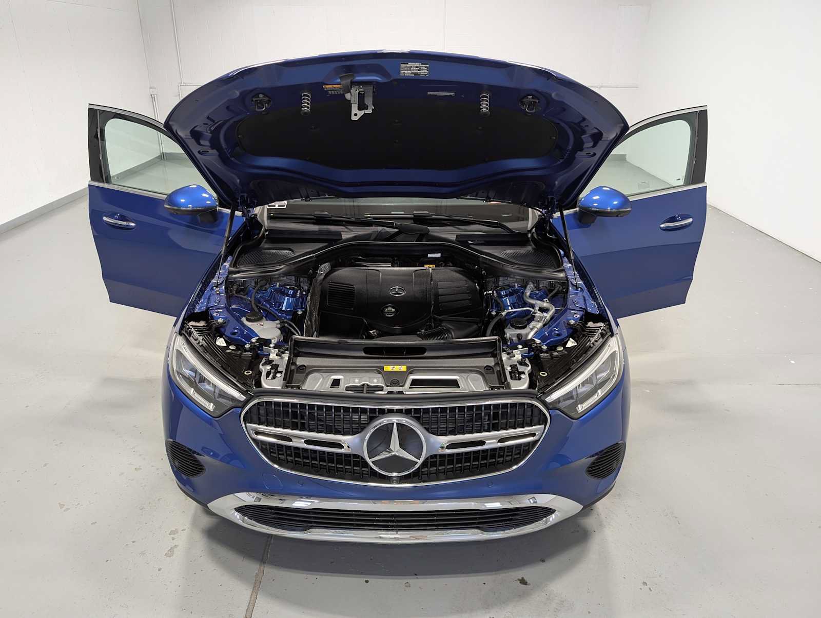New 2026 Mercedes-Benz GLC 300 4MATIC image 11