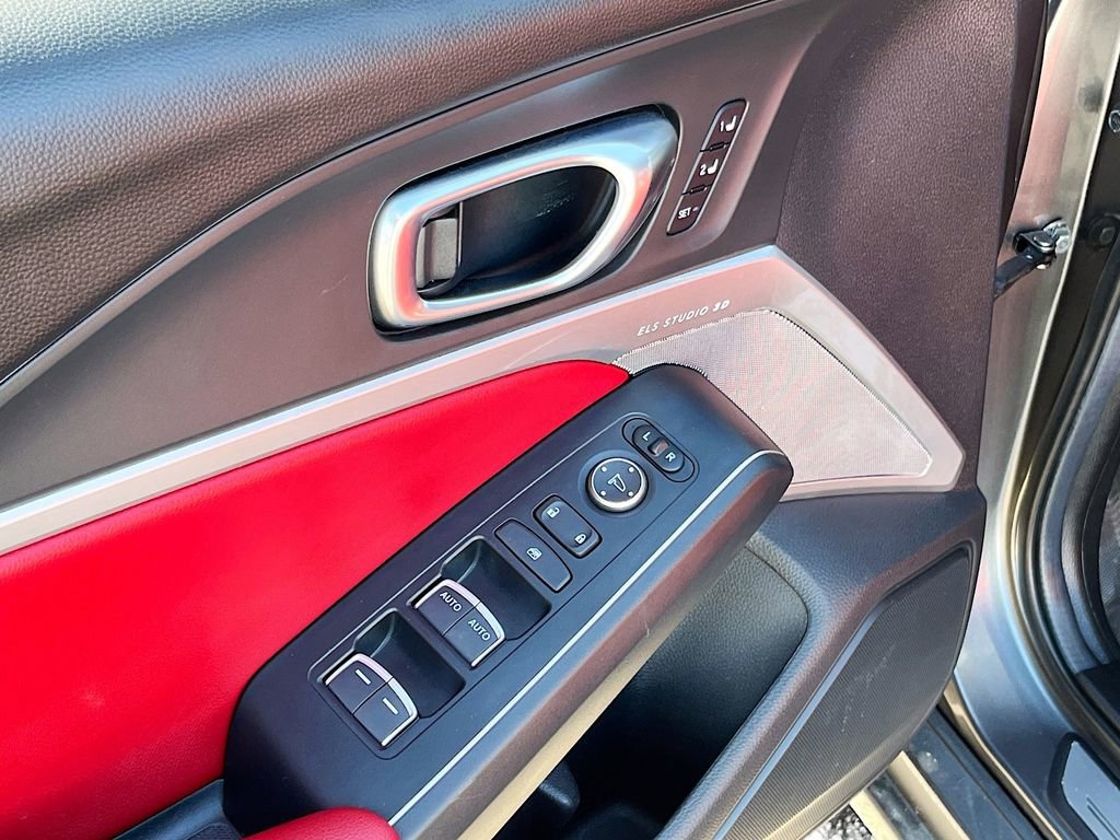 Used 2025 Acura Integra A-Spec FWD image 17