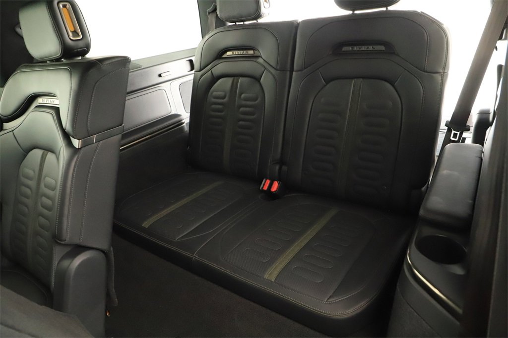 Used 2022 Rivian R1S Launch Edition image 28