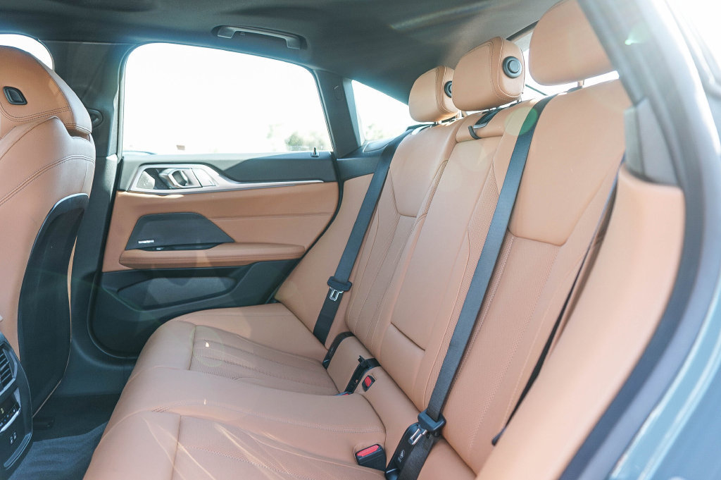 Certified 2025 BMW i4 xDrive40i AWD/4WD image 18