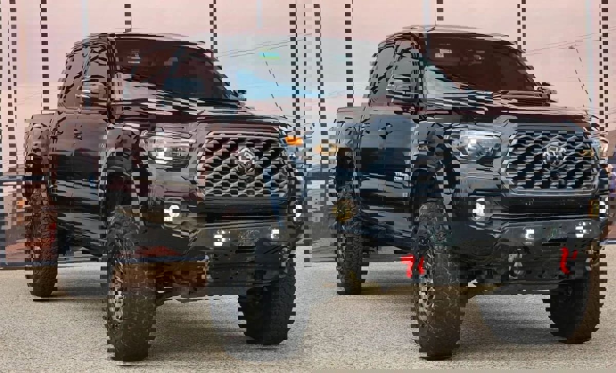 Used 2023 Toyota Tacoma TRD Sport image 19