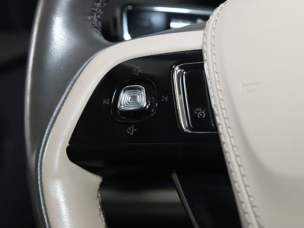 Certified 2023 Lincoln Aviator Reserve w/ Equipment Group 201A image 27