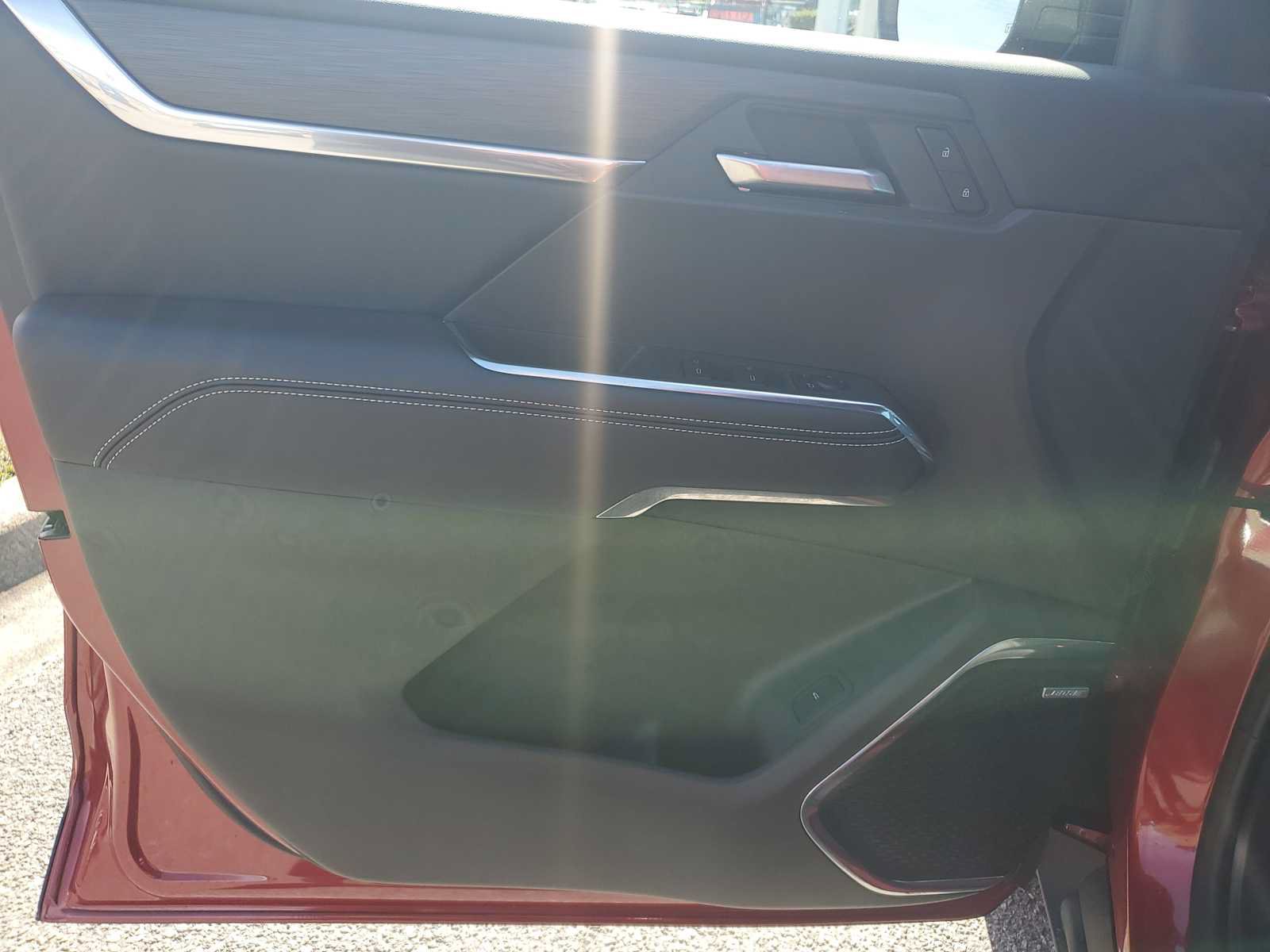New 2025 GMC Acadia Elevation w/ Elevation Premium Package FWD image 16