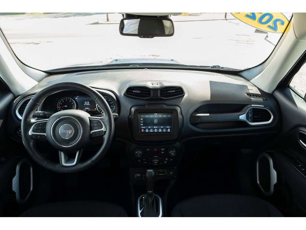 Used 2021 Jeep Renegade Latitude w/ Convenience Group image 30