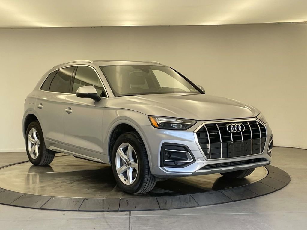 Certified 2023 Audi Q5 2.0T Premium w/ Convenience Package image 9