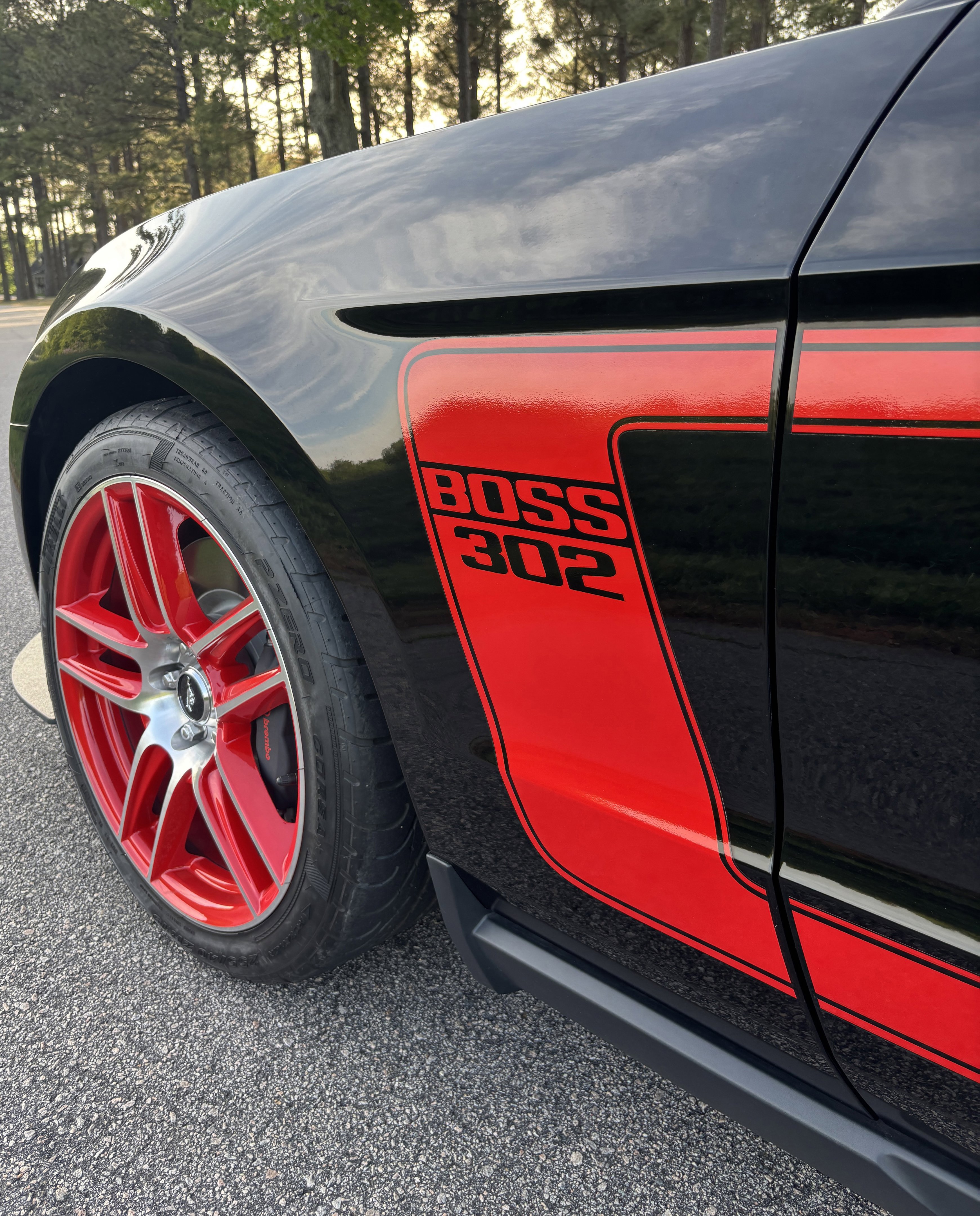 Used 2012 Ford Mustang Boss 302 RWD image 14