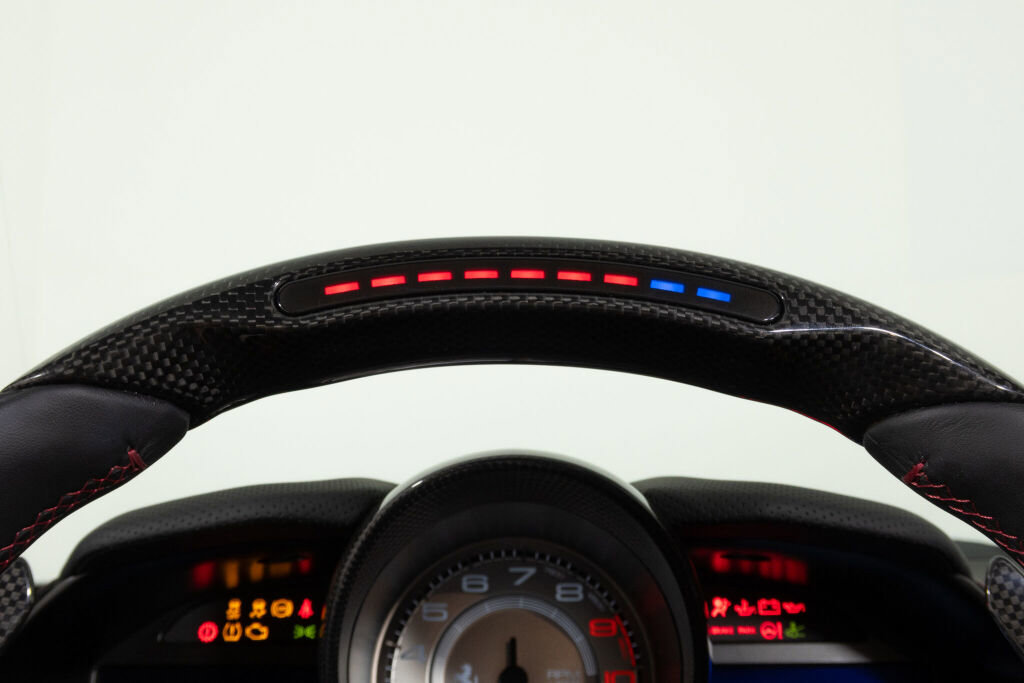 Used 2022 Ferrari 812 GTS image 37