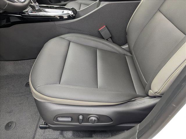 New 2026 Chevrolet Trax ACTIV w/ Sunroof Package image 4